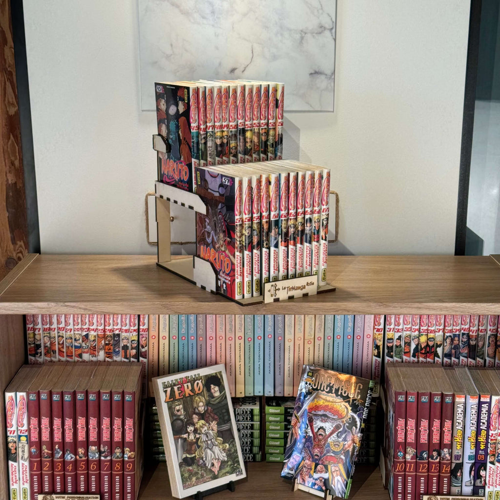 Tiroir de rangement manga TirManga en bois taille L rempli de mangas sur étagère